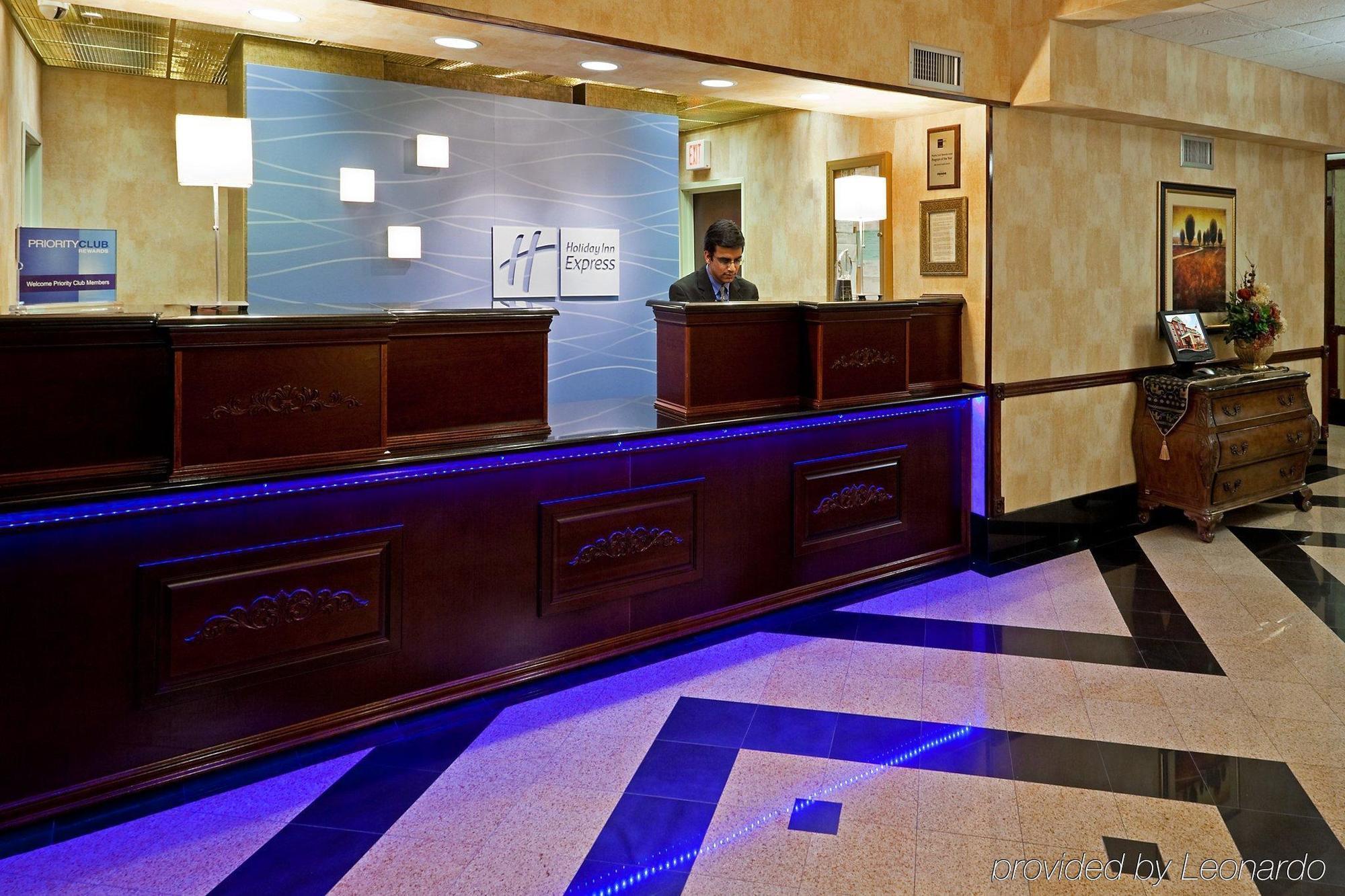 Fairfield Inn & Suites By Marriott Bridgewater Branchburg/Somerville Екстериор снимка
